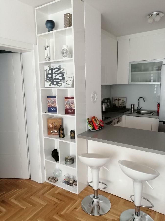 Modern Sarajevo Apartment 외부 사진